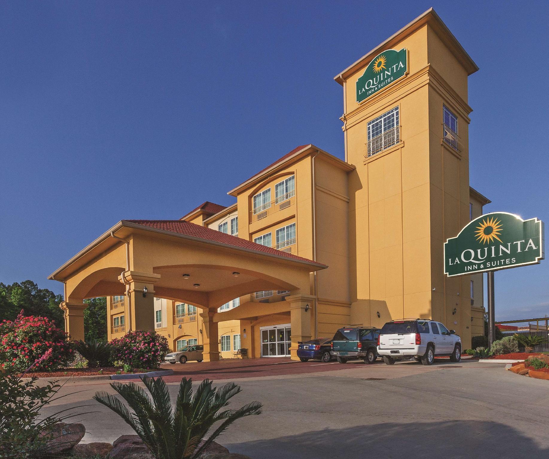 La Quinta By Wyndham Houston - Magnolia Hotel Exterior photo